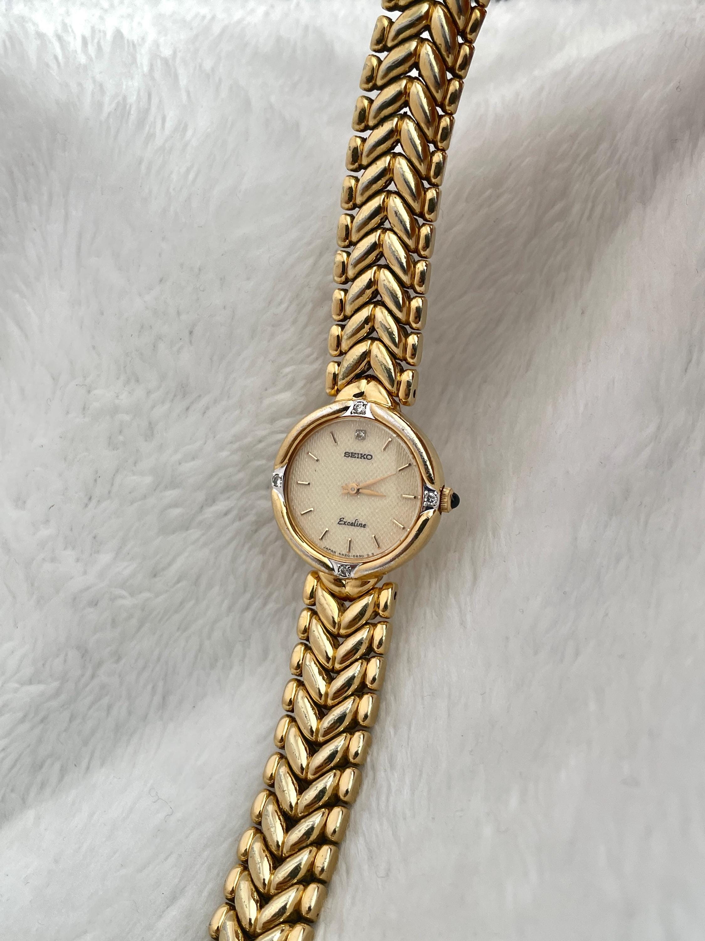 Vintage 90's Seiko Exceline Diamond Sculpted Pattern Gold Tone 4N20 0360