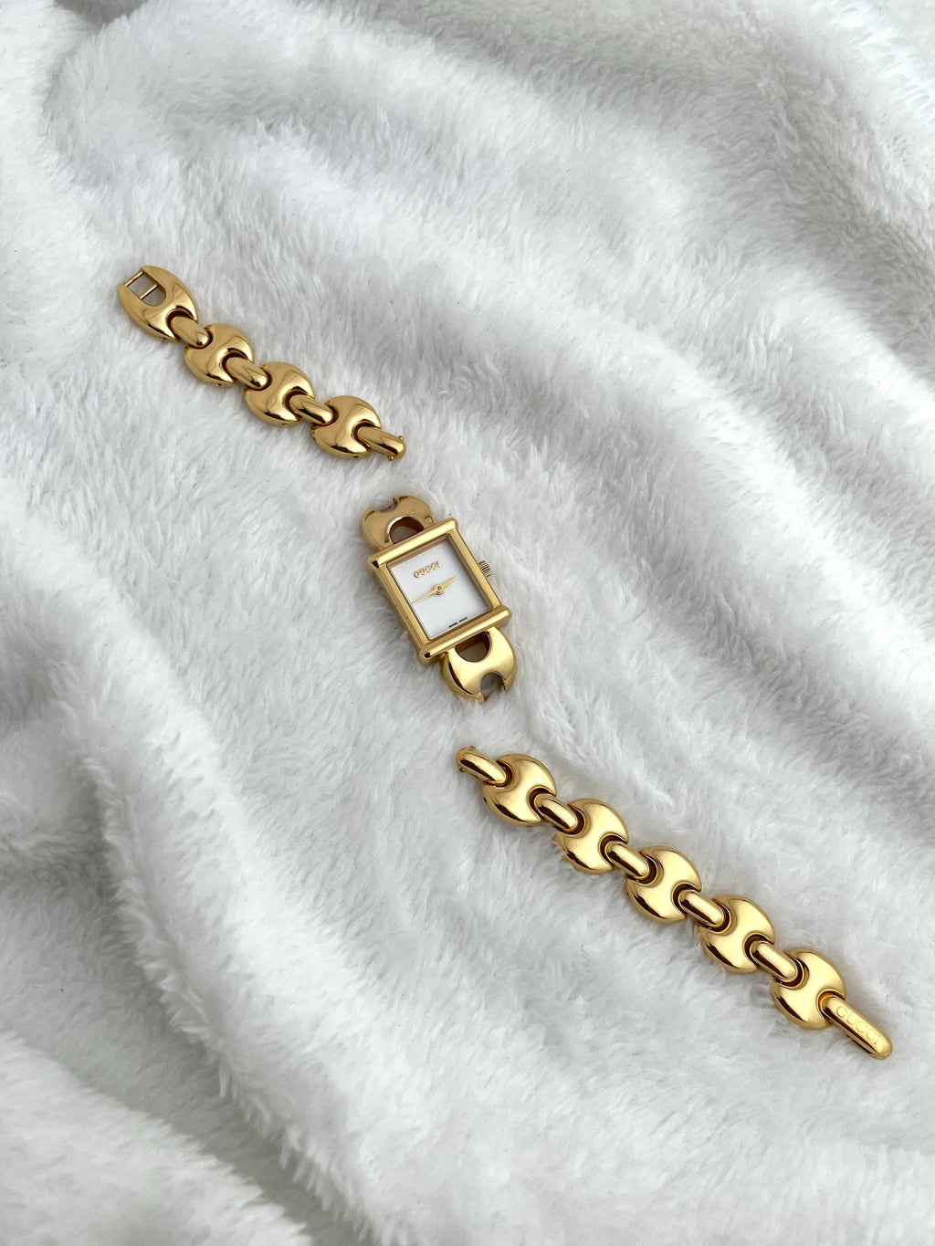 Gucci 90s GP 1800L Gold Tone