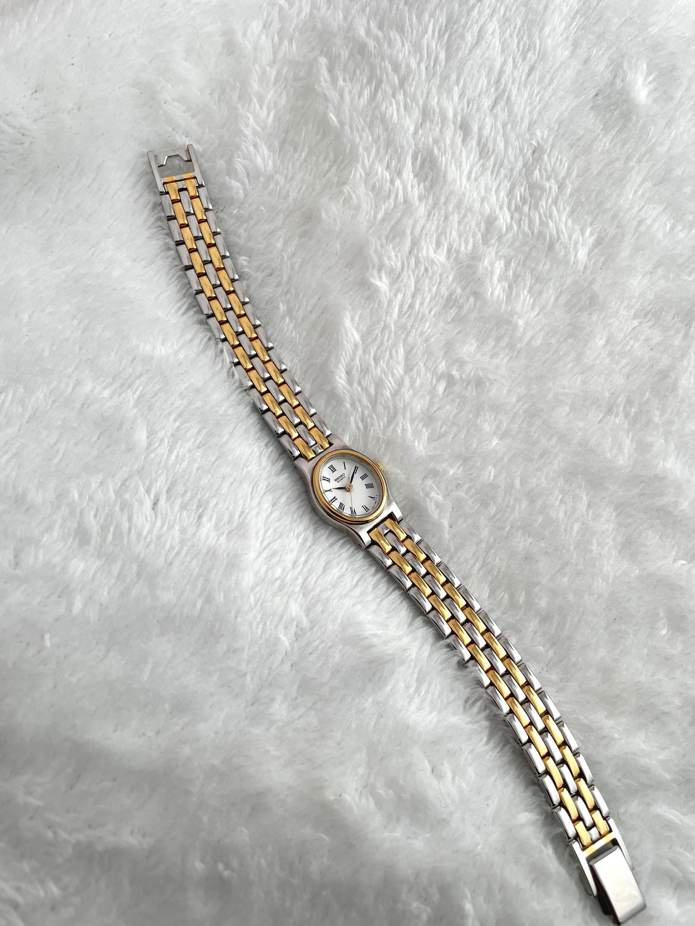Vintage Seiko SX Two tone V401 5101 Lady Quartz Watch Japan
