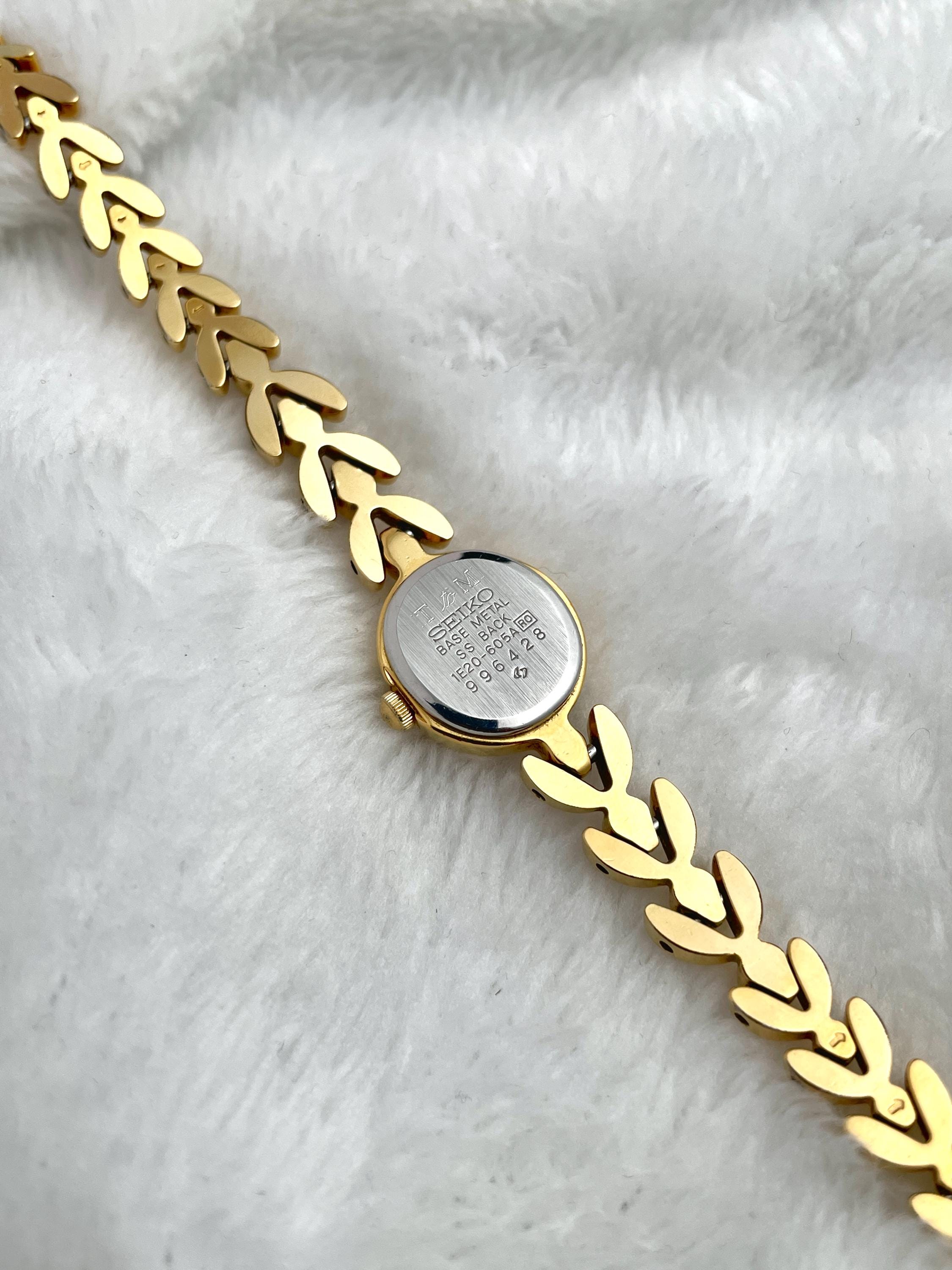 Rare Vintage Seiko Gold Dainty 8 Ruby