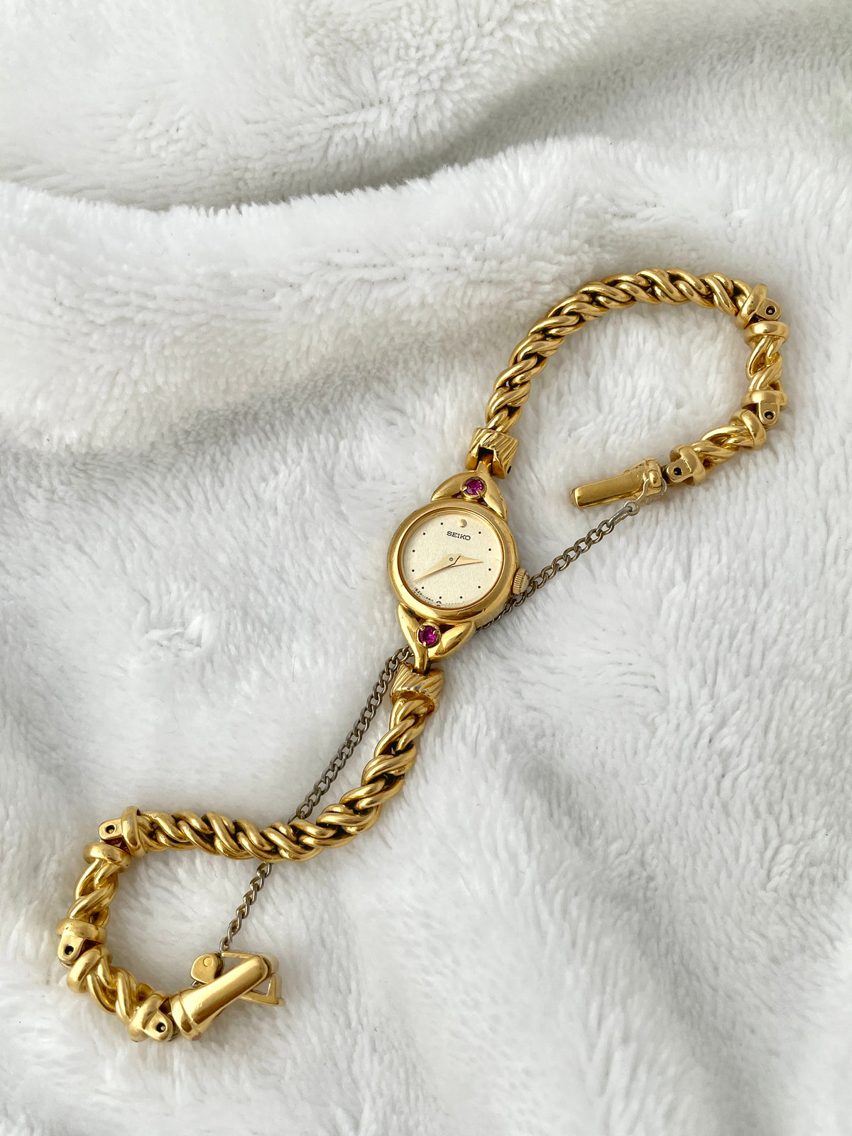 Seiko Round Ruby Rope Bracelet Jewellery Style