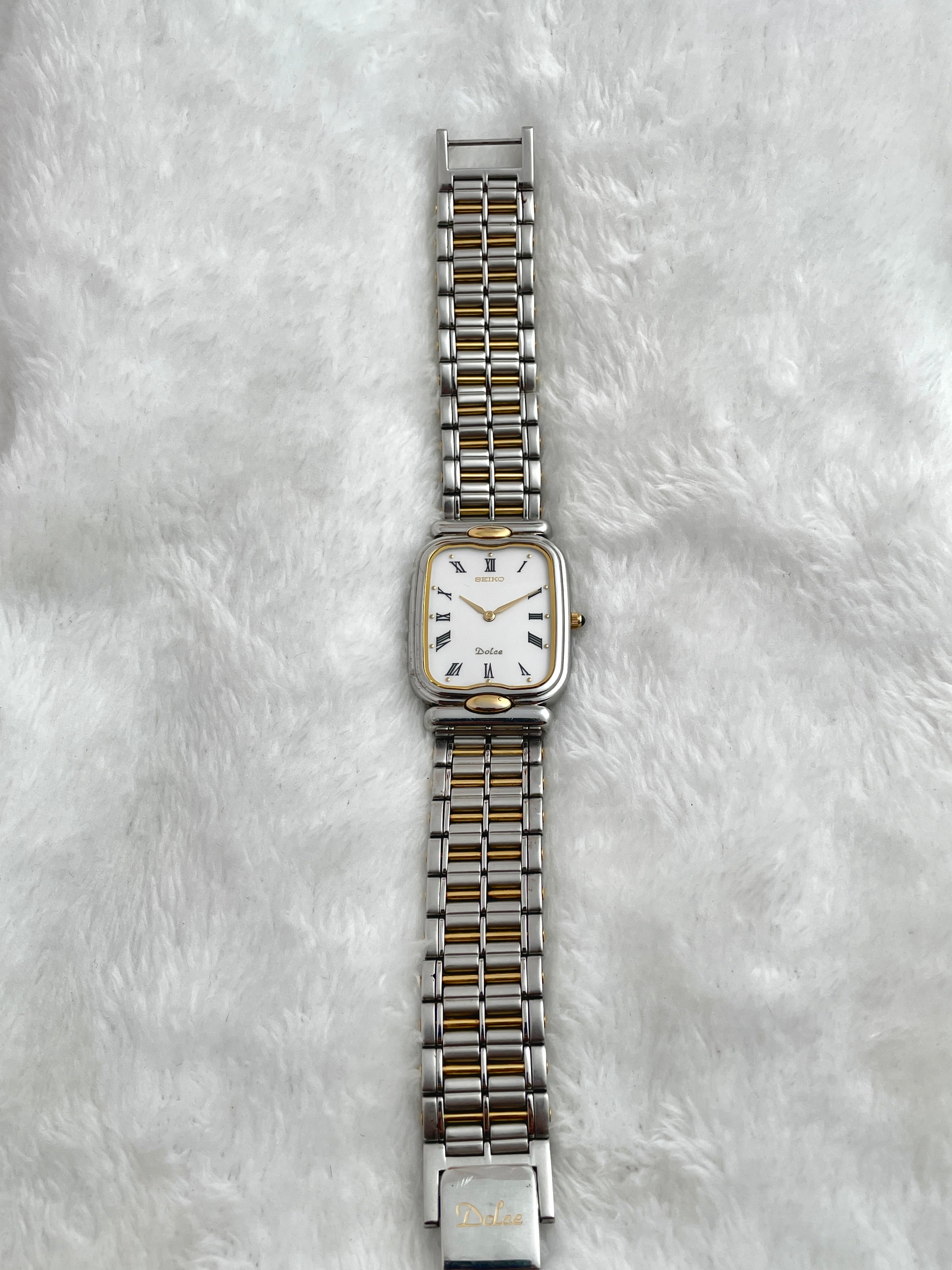 Vintage Seiko Dolce Tank Shape