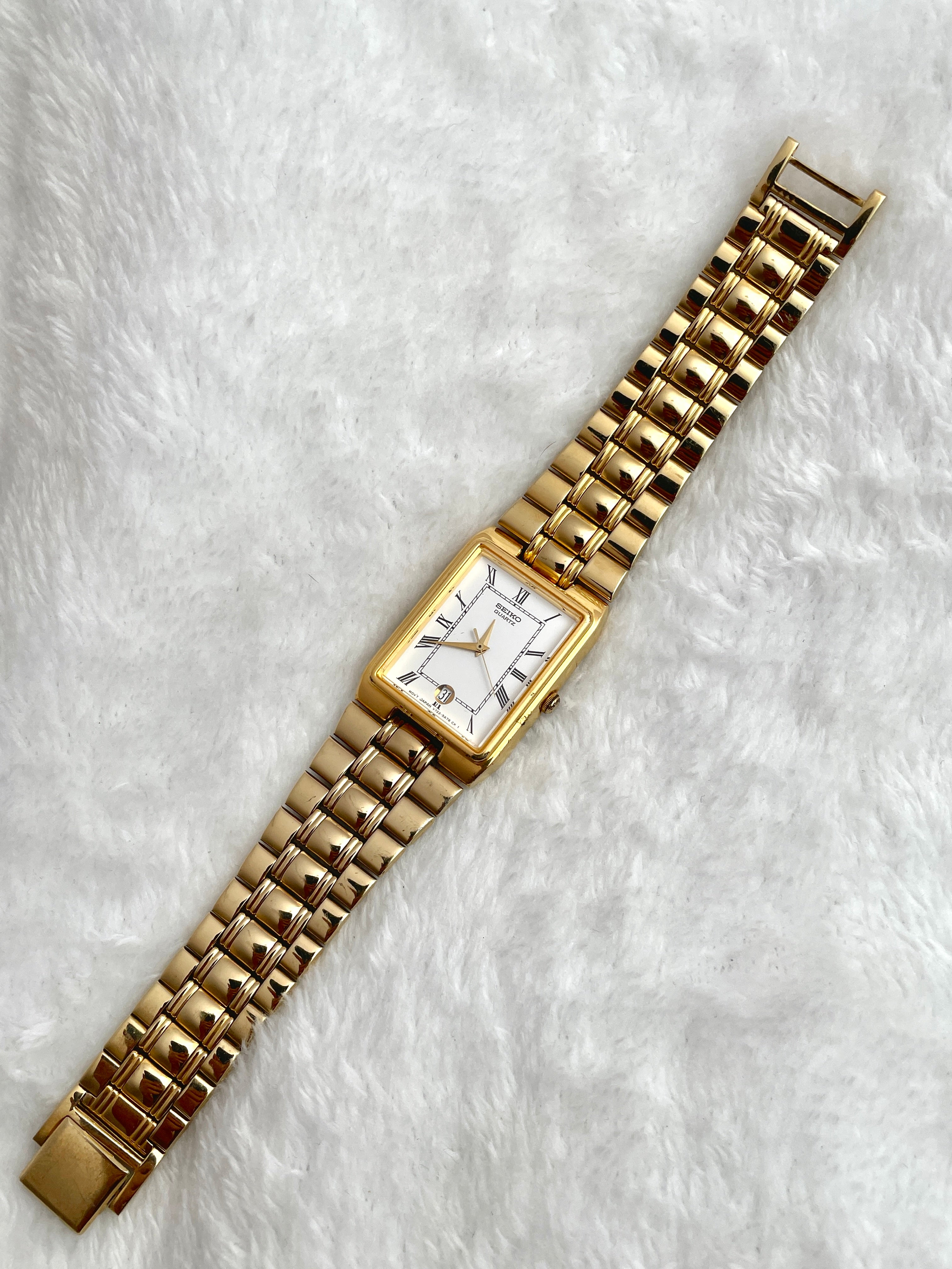 Seiko Tank Roman Index with Date Gold