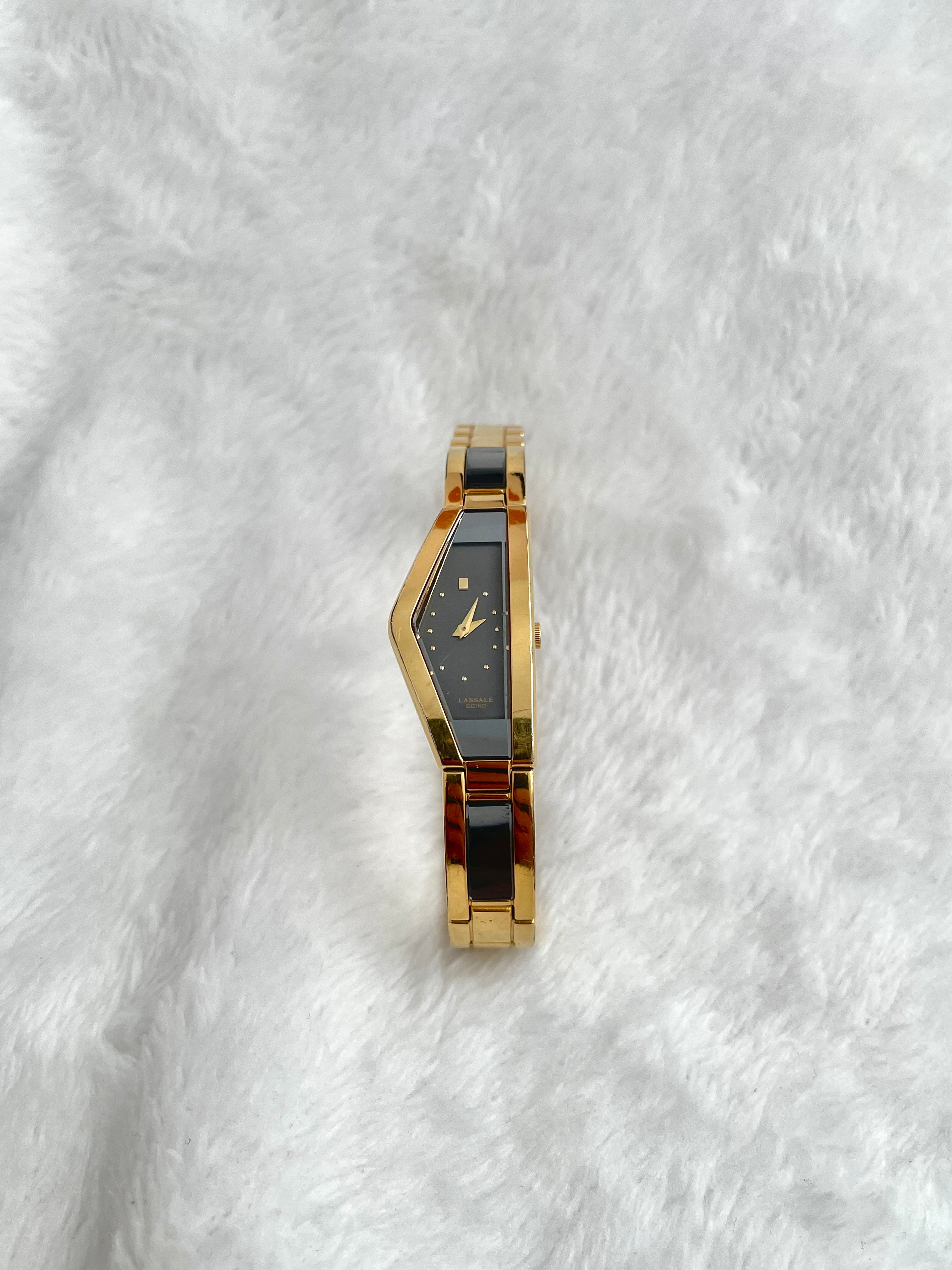 90s Seiko LASSALE Half Moon Gold Tone Black Dial
