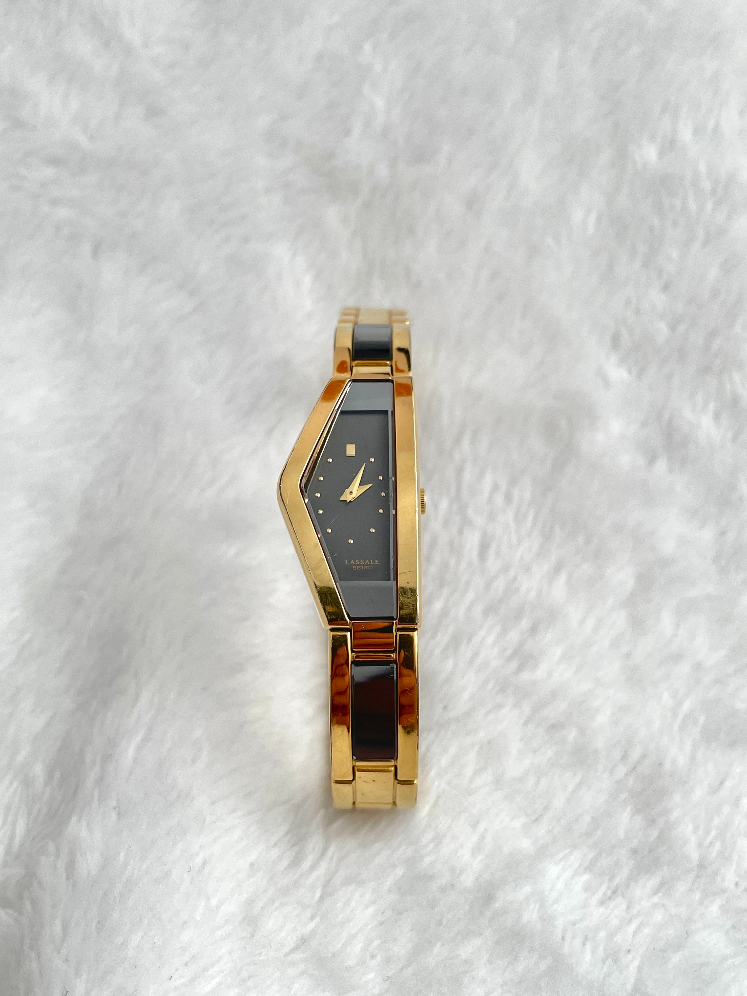 90s Seiko LASSALE Half Moon Gold Tone Black Dial