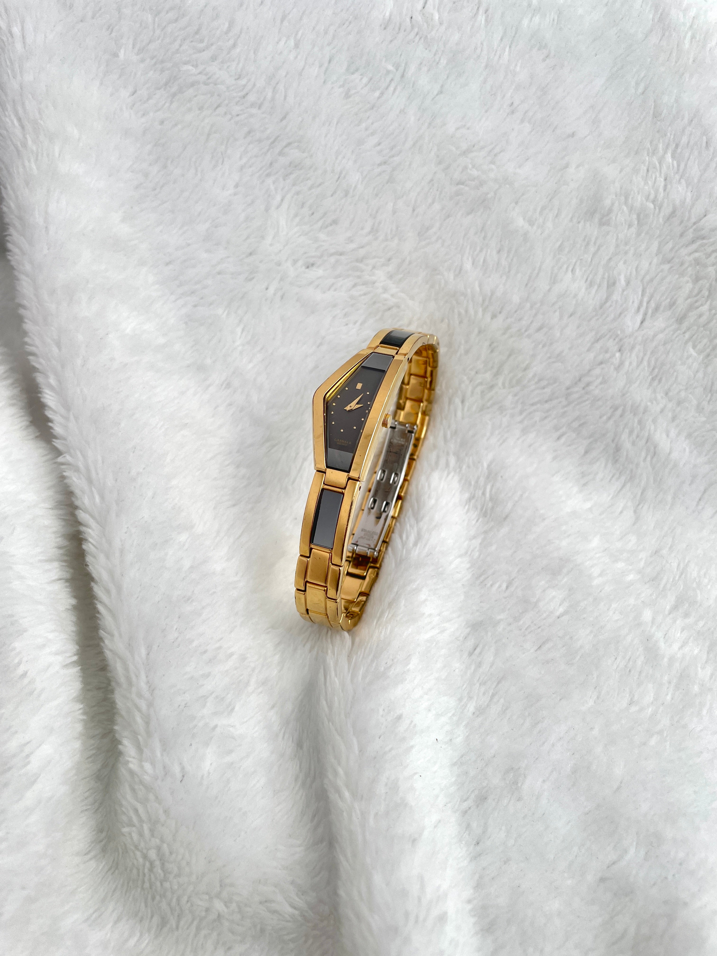 90s Seiko LASSALE Half Moon Gold Tone Black Dial