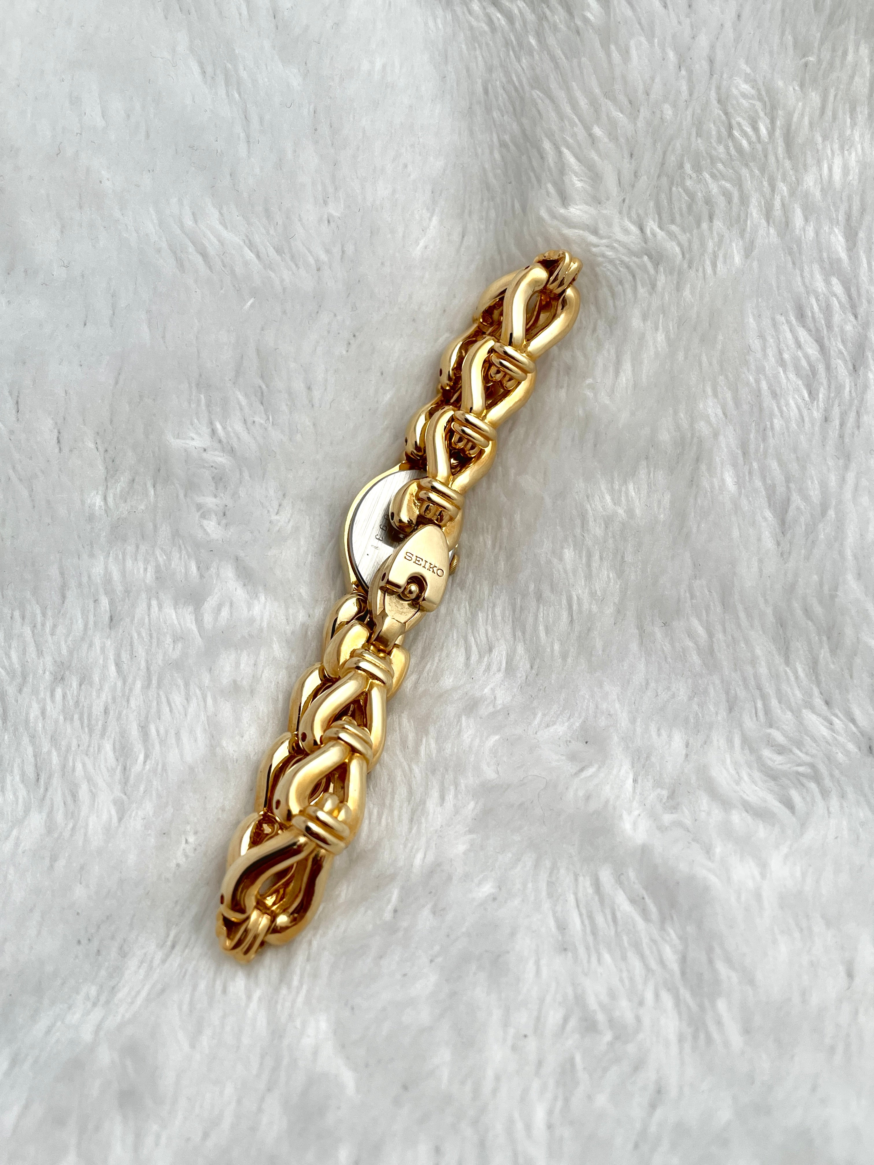 New Old Stock Seiko 1N00 1D00