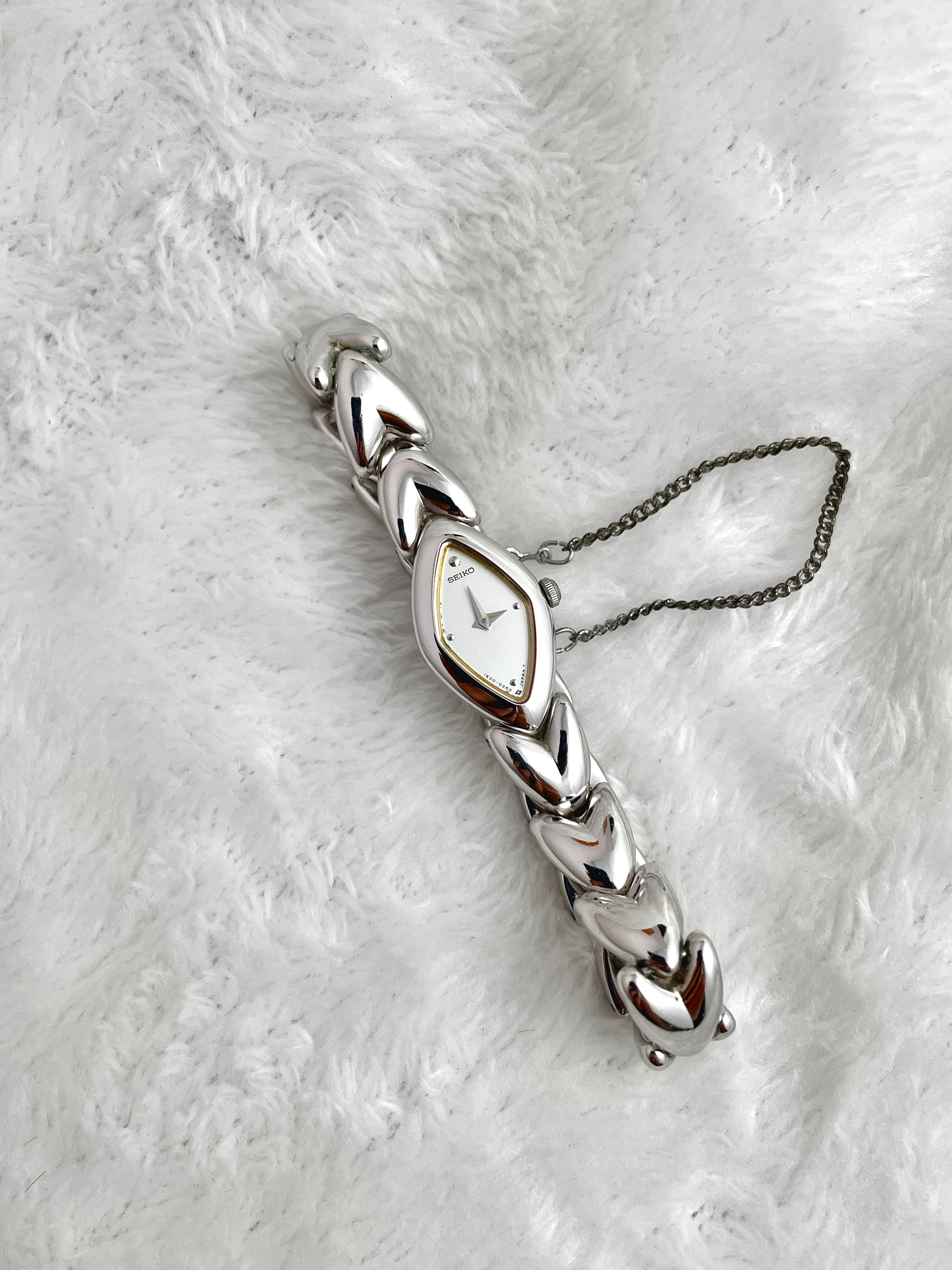 Seiko V Shape Silver