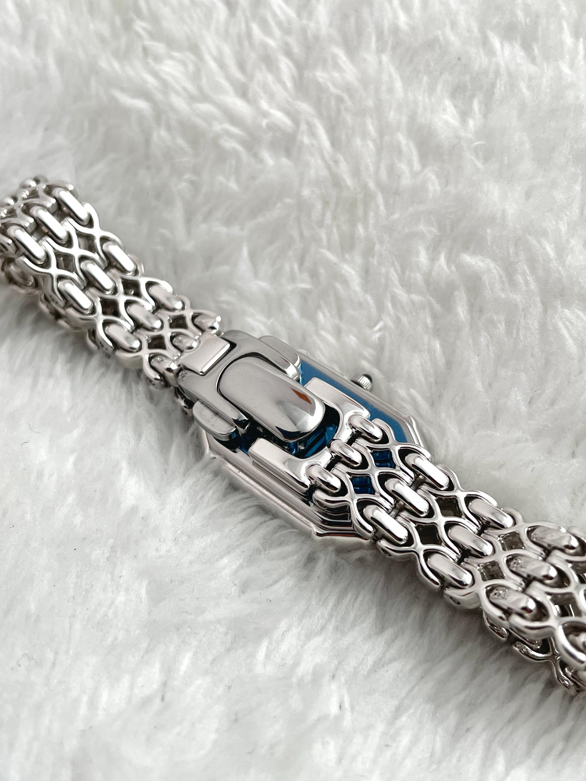 Beautiful Seiko Exceline 12P Diamond Bezel Shell White Bone Dial Square External Engraved Genuine Breath Women Watch 2E20-7460 Quartz